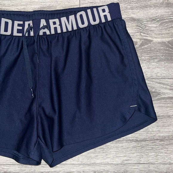 Under Armour Shorts Blue Womens Small - Picture 3 of 5